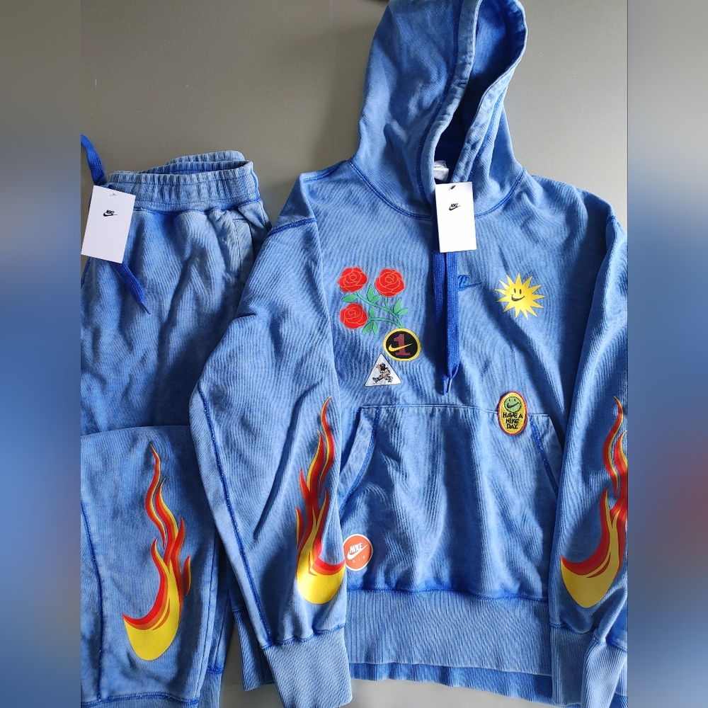 Nike Matching Set Hoodie/Joggers NWT